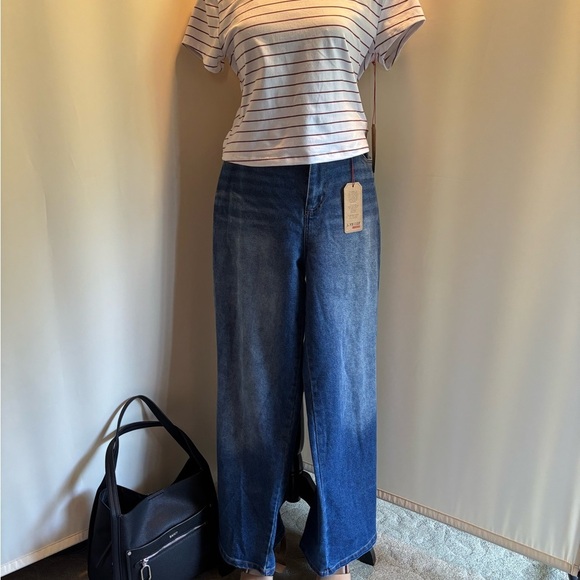 Blue Wide Leg Flare Jeans with Relaxed Fit - Picture 2 of 8